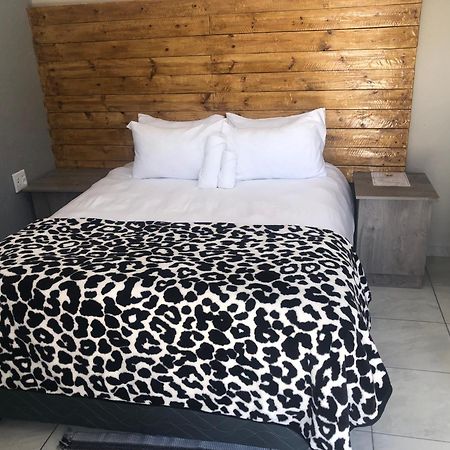 The Nest Overnight And Accommodation Usakos المظهر الخارجي الصورة