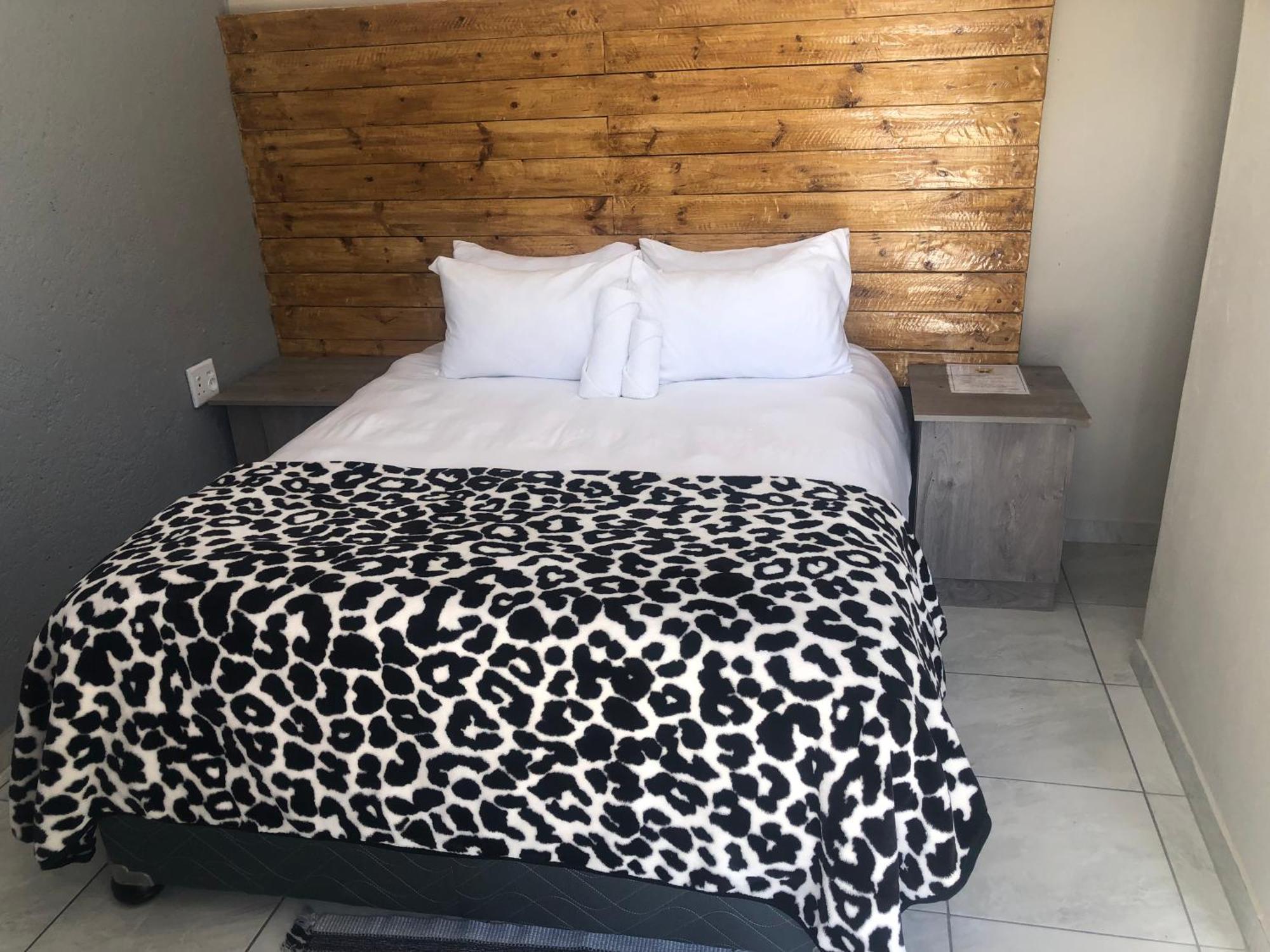 The Nest Overnight And Accommodation Usakos المظهر الخارجي الصورة
